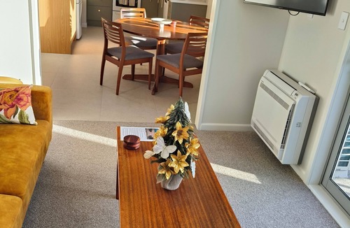 Miramar House | Peninsula Escape