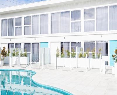 Taperoo Hotel | Peninsula Hotel Motel