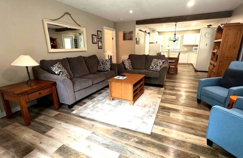South Bruce Peninsula Cottage | Peninsula Perch: Water & Trails