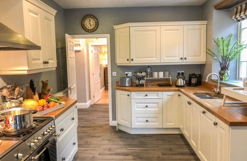 Launceston House | Penlaurel