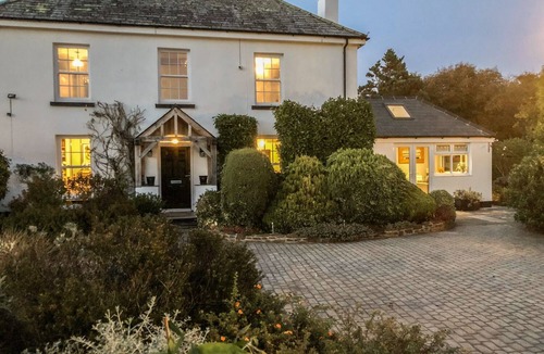 Launceston House | Penlaurel