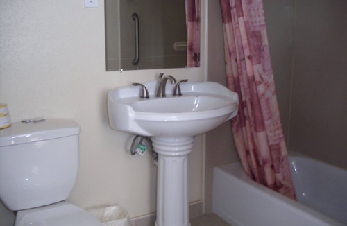 Denver Hotel | Penn Amish Motel