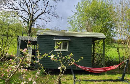 Trusham Apartment | Penn Bergeyn Shepherd's Huts