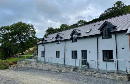 Llanbrynmair House | Pennant Uchaf