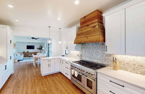 Penngrove House | Penngrove Modern Farmhouse on 11-Acre Working Ranch