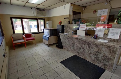 Rexmont Hotel | Pennswoods Inn