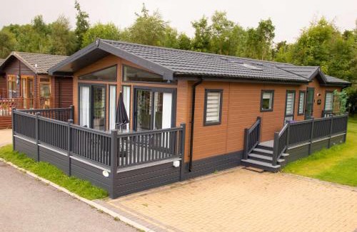 Malton Villa | Penny Lodge with Hot Tub