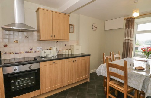 Capel Garmon Cottage | Penrhyddion Ucha