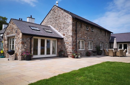 Dulas Cottage | Penrhyn Barn