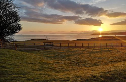 Dulas House | Penrhyn Barn