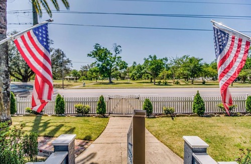 East Hill House | Pensacola 1 BR Sleeps 2 Suite in East Hill