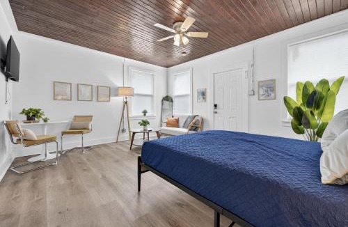 South Pensacola Apartment | Pensacola Cozy Studio