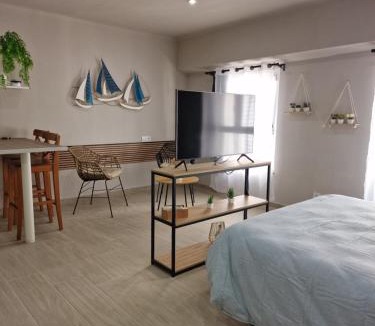 L'Escala House | Pensió Torrent