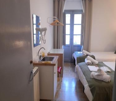 Alujan House | Pensión Bandrés Huesca Centro
