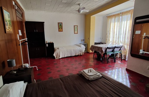 Moncofar House | Pensión Benavente