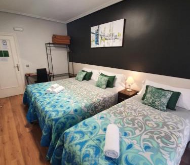 Logrono City Centre House | Pensión El Espolón