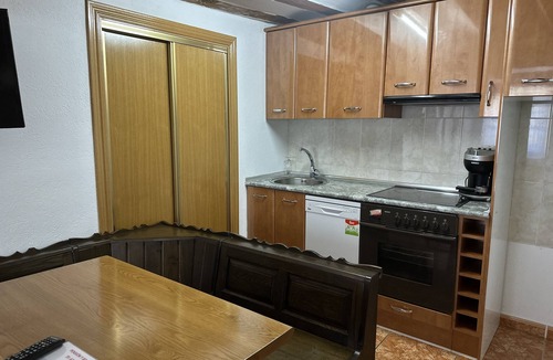 Villafranca Montes de Oca House | PENSION Y BAR IVIS
