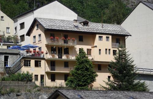 Gondo Hotel | Pension Bellevue Gondo