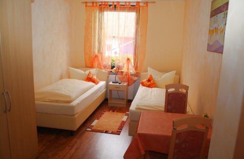 Helmsheim Bed & Breakfast | Pension Eissler