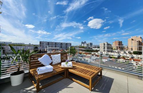Bagneux Apartment | Penthouse 108 m2 - Rooftop - Parking - Paris Sud