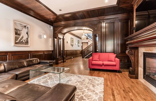 Shaughnessy Village Apartment | Penthouse 2 étages centre-ville