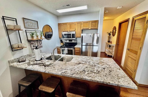 Notch Estates Condo | Penthouse at Notch (First Responder Owner)