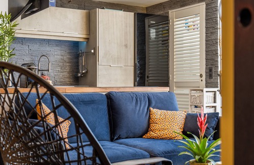 Pointe Croisette Apartment | Penthouse Duplex with Rooftop Terrace