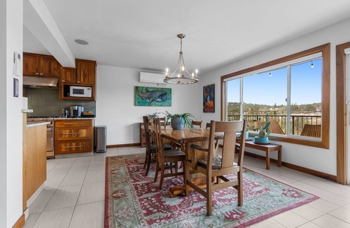 Latah Valley Condo | Penthouse in Browne’s Addition – 3BR/3BA, Views, Sauna, Two Balconies, 2,400 SF,