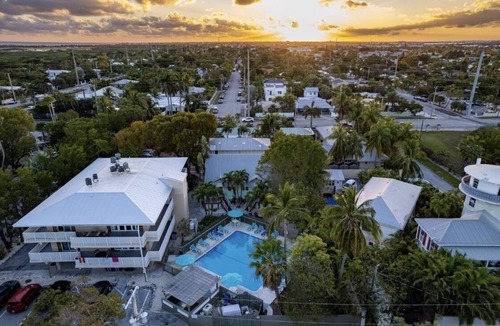 New Town Condo | Penthouse in Paradise!