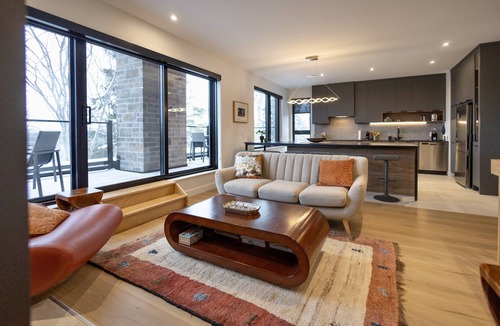 Orford Condo | PENTHOUSE - Les Repères Condos 220 - Orford - Spa, Pool, Ski