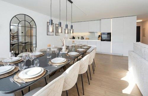 Kloten Apartment | Penthouse Maisonette, Airport & City, Parking