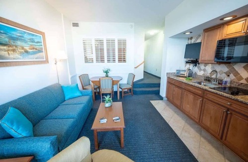 Windy Hill Condo | Penthouse! Ocean Front, Close to Barefoot Landing!