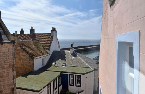 Pittenweem House | Penthouse on the Harbour