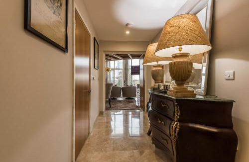 Woking Apartment | Penthouse Park View