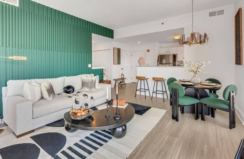 Downtown Apartment | Penthouse Perfection: with Unmatched Skyline Views