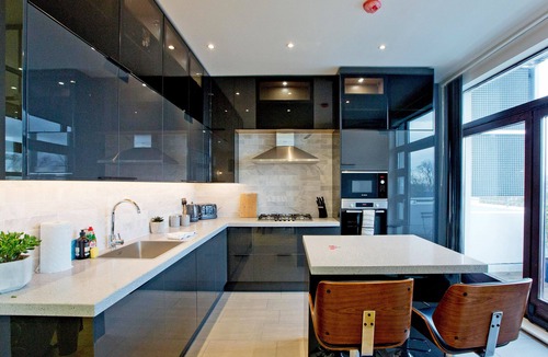 Queen's Park Apartment | Penthouse Shard Views