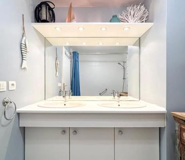 Rueil-Malmaison Apartment | Penthouse SPA 200 m