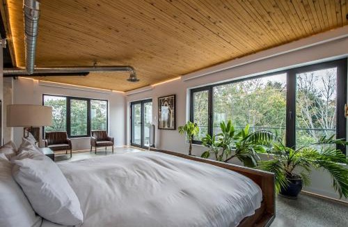 North End Bed & Breakfast | Penthouse - Spa-Inspired Guest Suite, Halifax Rooftop Home