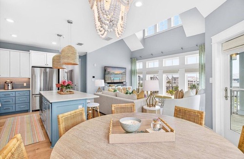 Cinnamon Shore Condo | Penthouse-Style Retreat with Stunning Gulf & Bay Views @ Cinnamon Shore North