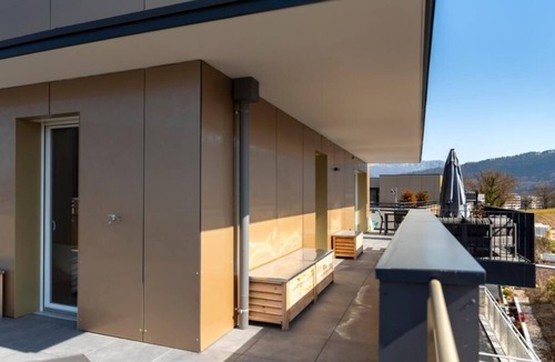 Seynod Apartment | Penthouse: Terrace & 360° View - ImmoConciergerie