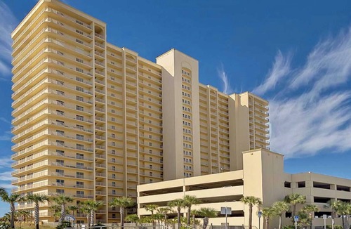Thomas Drive Condo | PENTHOUSE VIEWS, WESTFACING UNIT BREATHTAKING SUNSETS