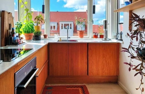 København NV Apartment | Penthouse with vaulted ceiling in Nordvest