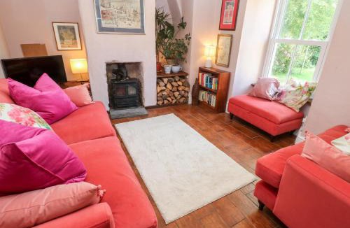 Kuggar House | Pentira