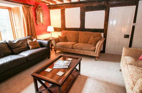 Bronygarth House | Pentre Hall