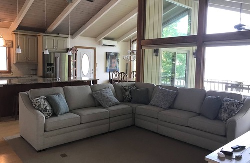 Pentwater House | Pentwater Oasis,n4-bedroom house on Pentwater Lake