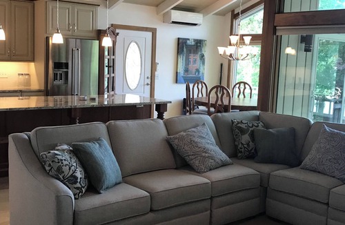 Pentwater House | Pentwater Oasis,n4-bedroom house on Pentwater Lake