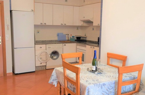 Canet de Berenguer Apartment | Peony beech Apartment with Free WiFi