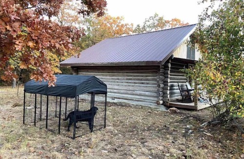 Cardin Cabin | Peoria Hills Cabin.
