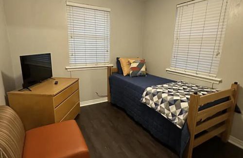 Brookfield House | Pepper Drive