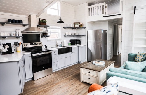 Dover Cottage | Pepper's Place 131 ITP